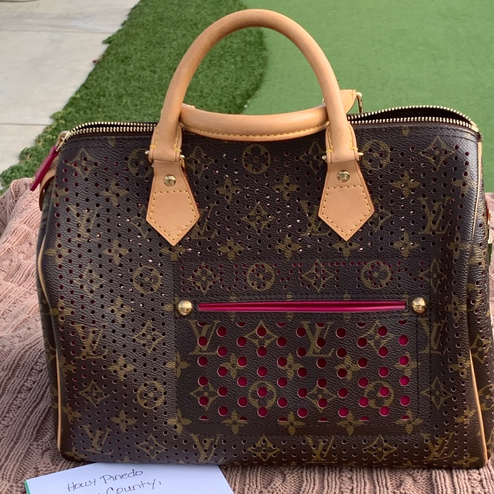 Louis Vuitton Perforated Speedy 30 LIKE NEW!!!